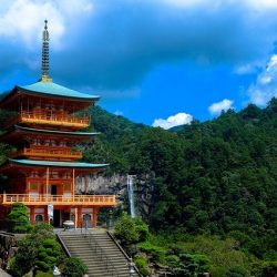 Les caractéristiques des temples japonais : quelles est la différence entre les temples et les sanctuaires ?